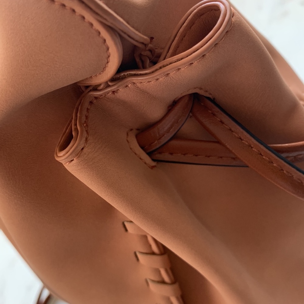 Universal Thread Drawstring Crossbody Bag - Picture 8 of 15